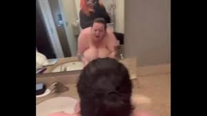 Peyton Thomas gets banged hard by Gibby the clown in the public bathroom -  XNXX.COM