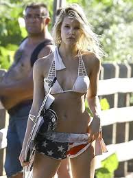 Olivia Munn Camel Toe - Bobs and Vagene