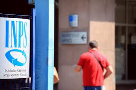 Quando ci sarà l'aumento pensioni minime? Pensioni Aumentare Le Minime A 650 Euro Ildenaro It