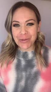 Three Ways to Apply Estée Lauder's Double Wear Foundation