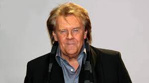 Listen to free internet radio, news, sports, music, and podcasts. Howard Carpendale Privates Lieder Fotos Konzerte Wiki