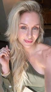Charlotte Flair FANS WWE