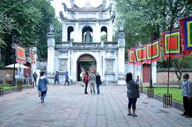 Sở hữu hương vị thơm ngon đặc trưng, bún chả hiện không chỉ được người việt nam ưa thích mà còn chinh phục được rất nhiều vị khách quốc tế. Cac Di Tich Danh Lam Tháº¯ng Cáº£nh Táº¡i Ha Ná»™i Má»Ÿ Cá»­a Ä'on Khach Trá»Ÿ Láº¡i