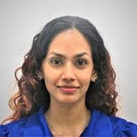 Selena Sampson's Instagram, Twitter & Facebook