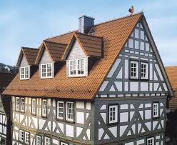 Dachgaube Ein Uberblick Der Gaubenformen Dachgauben Gaube Fachwerkhauser