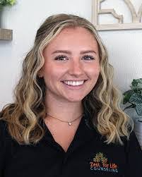 Jaclyn Kinsey's Instagram, Twitter & Facebook