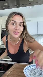 Danielle Ivy's Instagram, Twitter & Facebook