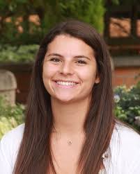 Mandy Davenport's Instagram, Twitter & Facebook