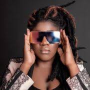 Tina lance sa marque de bijoux