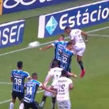 Está bem clara a solução do grêmio para segundo volante. Fox Sports Brasil De On Twitter Na Copa Do Brasil Contra O Athletico Disseram Que Nao Foi Penalti Porque O Adversario Estava Proximo Hoje O Matheusinho Estava Colado Cada Jogo Tem