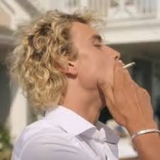 Louis Tomlinson Fan (@LouisTom28fan)