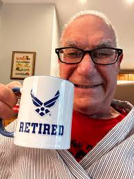 It's Thoisday! LONE หลือ๕ GAGO ibelubel FREE RETIRED