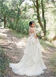 Half Off Wedding Dress Sale From Lindee Daniel Rustic Wedding Dresses Chic Wedding Dresses Wedding Dress Styles