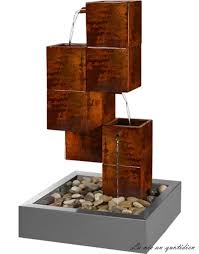 Fontaine De Jardin Design Lumineuse Decoration Exterieur Decoration Jardin Design Fontaine Decorative Fontaine Exterieur