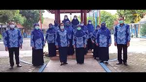 Ppst 2018 sayuk smp hangtuah 5 sinau budaya smp hangtuah 5 sidoarjo ppst 2018 sd hang tuah 10 juanda (arek jaman now). Smp Hang Tuah 4 Surabaya Home Facebook