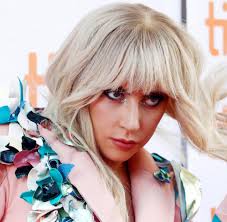 Selling out it's a summer must natural color that's innovative & intelligent—amping up your natural lip tone with your ph level and both hydrating. Instagram Video So Fuhlt Sich Die Live Meditation Mit Lady Gaga An Welt