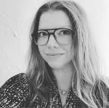 Lindsey Babb's Instagram, Twitter & Facebook