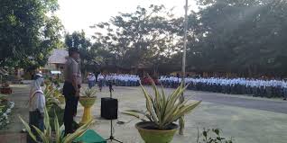 Selain kabupaten gorontalo dan bone bolango. Penyuluhan Sat Binmas Polres Gorontalo Di Sma Negeri 1 Telaga Biru Polres Gorontalo