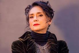 Ofelia Medina's Instagram, Twitter & Facebook