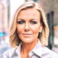 Jennifer Leffew's Instagram, Twitter & Facebook