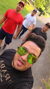 Instagram의 Junior Suarez님