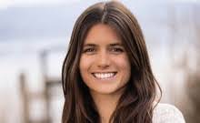 Caroline Kuffer's Instagram, Twitter & Facebook