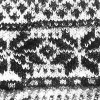 Ja, ho kunne kunsten å spinne også, det var ikke vanlig at jentene nå til dags lærte seg. Et Par Votter Med Monsterstrikking Olderdalen Kafjord Troms 1947 Picryl Public Domain Image