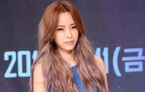 On november 14, cube announced that he has left the. Heize S Biography And Facts Popnable