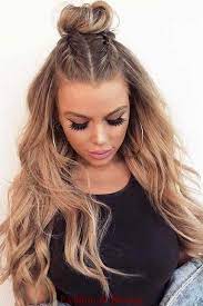 20 Awesome Christmas Hairstyles Ideas For Women To Look Pretty Hair Styles Long Hair Styles Hair Looks