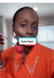 Transform Cupcakes into Delicious Cake Pops!