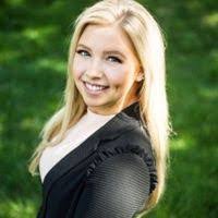 Ashley Evitts's Instagram, Twitter & Facebook