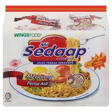 It comes with flavours so cook them in minutes in a small pot then transfer them to the wok, just add veges or. Wingsfood Mi Sedaap Mi Goreng Original Flavour Instant Noodles 5 X 91g Tesco Groceries