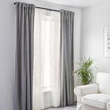 Wie auch in vielen anderen bereichen des sortiments setzen die designer von ikea bei der dekoration auf. Alvine Spets Gardinenstore 2 Schals Elfenbeinweiss 145x300 Cm Ikea Deutschland
