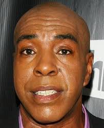 From "Keep Our Music Alive" in the U.S.** **Joe Simon with “Drowning In The  Sea of Love”** **Joe Simon (born