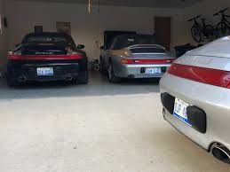 Garage squad does a great job of getting vehicles back on the road. Eine Garage Ohne Porsche 911 Ist Doch Ein Odes Leeres Loch By Walter Rohrl Porsche Forum Magazin Pff De