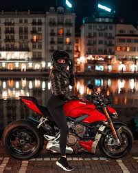 Pin By Nick On Asuperbike Motorcycle Sports Bikes Motorcycles Ducati Biker Girl