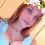 Chantelle Weaver's Instagram, Twitter & Facebook