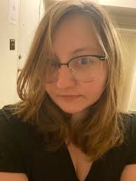 Hey, I am Maiya. I am looking queer roomies. I currently live alone and I'm  looking to lower my monthly living costs. I would prefer to stay in St.  Paul Highland Park