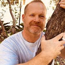 Kenneth Cupp's Instagram, Twitter & Facebook