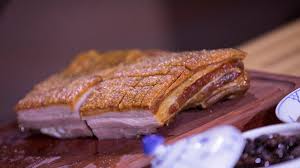 Andreas myhrvold viser deg hvordan du får sprø svor. Ribbe Og Ribbesaus Oppskrift Mat Julemat Mat Og Drikke