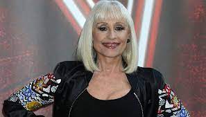 Raffaella roberta pelloni, known as raffaella carrà (born 18 june 1943 in bellaria, italy), is an italian tv hostess, singer and actress. What Happened To Raffaella Carra Who Is Celebrated By Il Guardian
