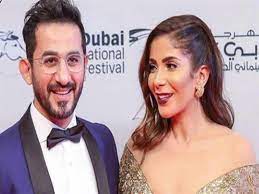 مفاجأة لي لي أحمد حلمي و منى ذكي و منة شلبي في لقاء مع انجي علي من مهرجان القاهرة السينمائي الدولي. Ø·Ù„Ù‚Ù‡Ø§ 16 Ù…Ø±Ø© ÙˆØªØ¹Ø¯Ù‰ Ø¹Ù„ÙŠÙ‡Ø§ Ø¨Ø§Ù„Ø¶Ø±Ø¨ Ø£Ø­Ù…Ø¯ Ø­Ù„Ù…ÙŠ ÙˆÙ…Ù†Ù‰ Ø²ÙƒÙŠ ÙŠØªØ­Ø¯Ø«Ø§Ù† Ù…ØµØ±Ø§ÙˆÙ‰