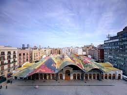 Barcelona housing systems aporta una solución innovadora al problema de la vivienda en el siglo xxi donde combina alta tecnología. Guia De Arquitectura De Barcelona 23 Obras Para Visitar En La Ciudad De Antoni Gaudi Plataforma Arquitectura