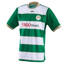 Die spielvereinigung greuther fürth ist ein sportverein in fürth, der vor allem durch seine fußballabteilung bundesweit bekannt ist. Greuther Furth Trikot Shirts Football Shirts Sports Jersey