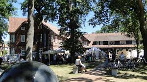 Buchen sie dieses seminarhaus für bis zu 42 personen in der region lüneburger heide, niedersachsen! Ludwig Harms Haus