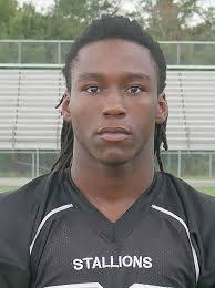 Seth Farmer's Instagram, Twitter & Facebook