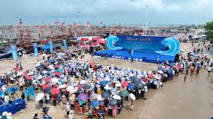 海南临高：开渔节启幕，渔船扬帆耕南海- 中国日报网