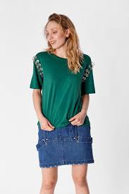 Kollari Halka Aksesuarli T Shirt Koltuklar Satin