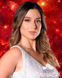 Laurie Bedard's Instagram, Twitter & Facebook