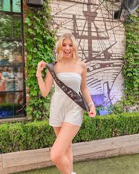 Kate Marie Baker - Free pics, galleries & more at Babepedia